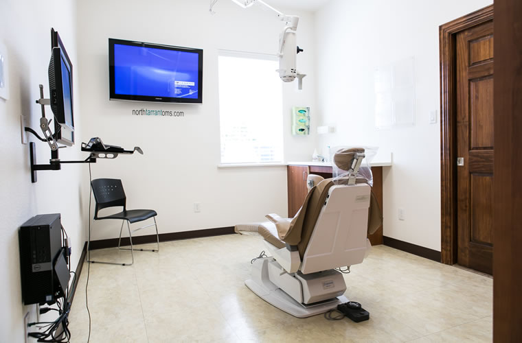 North Tarrant Oral & Maxillofacial Surgery consultation room